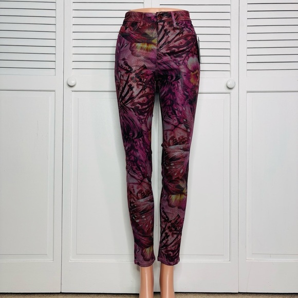 GUESS 1981 Printed Skinny Jeans Size 25 - Picture 1 of 11